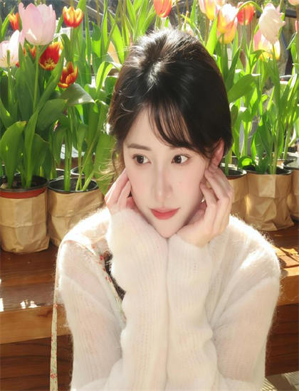 表演艺术解析：《舔屏嘿嘿嘿》的结局的收尾方式与主题升华 理解角色塑造的艺术