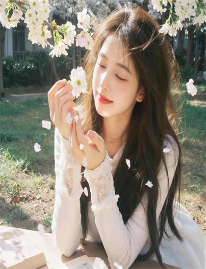 丽莎灵异实录技术揭秘：绿幕合成如何突破传统创造视觉奇迹 改变电影制作的传统模式